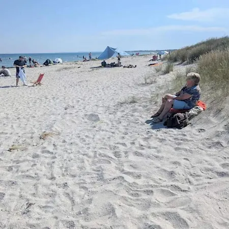 2 Person In Albaek-by Traum